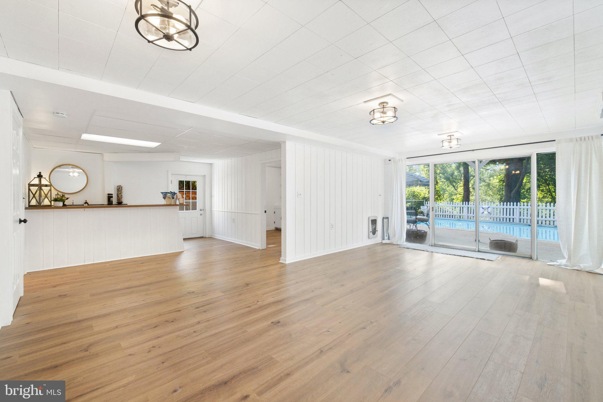 5396 Dumfries Road Warrenton, VA 20187 - Photo 25 of 39 sliders lead to the pool