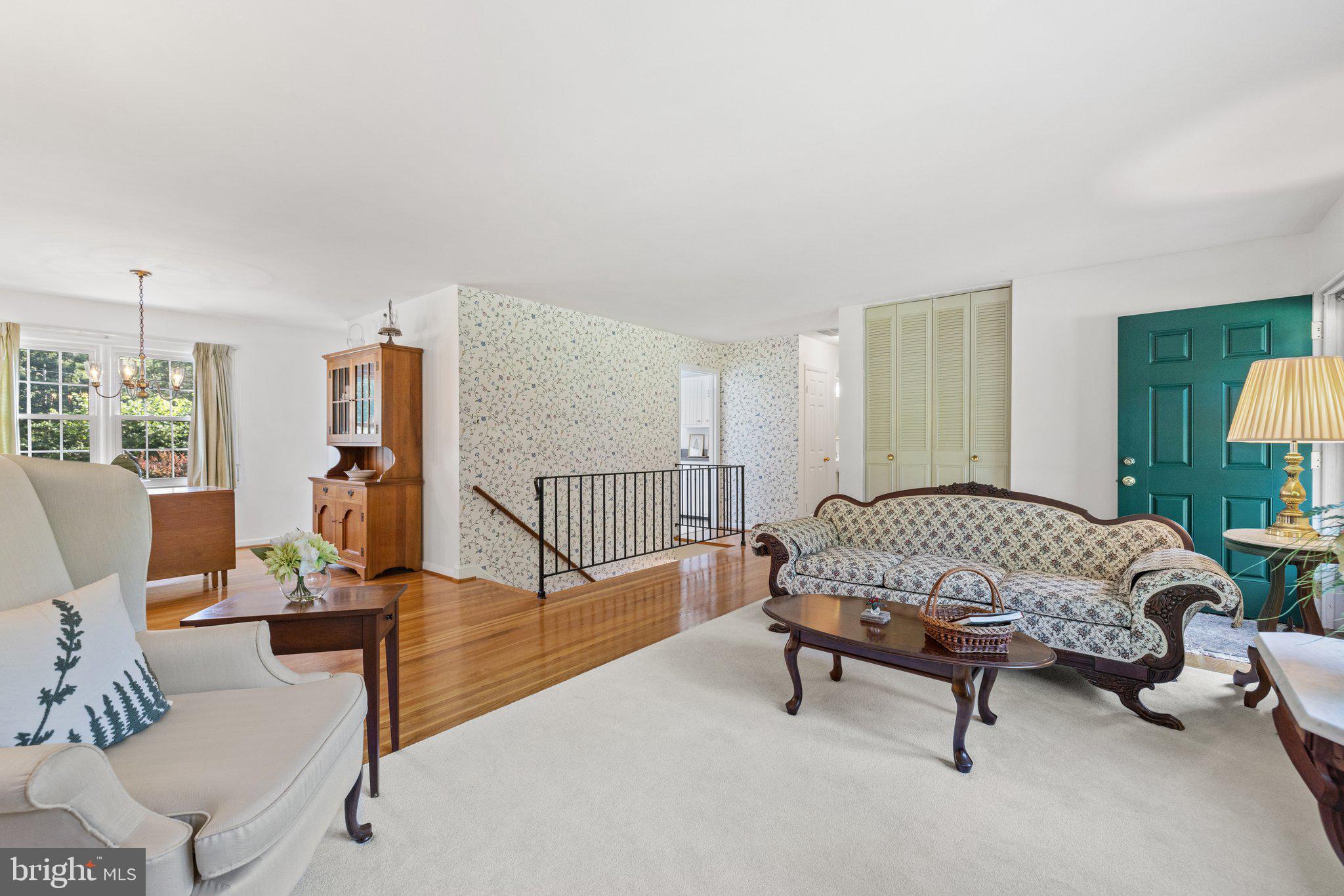 5396 Dumfries Road Warrenton, VA 20187 - Photo 8 of 39 super clean well loved and maintained