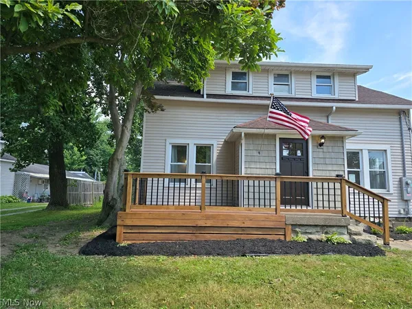 $298,500 | 132 East Main Street, South Amherst, OH 44001