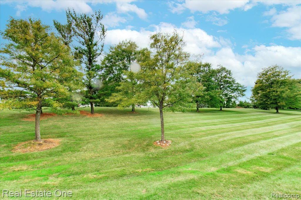 951 Wexford Way Rochester Hills, MI 48307 - Photo 41 of 46