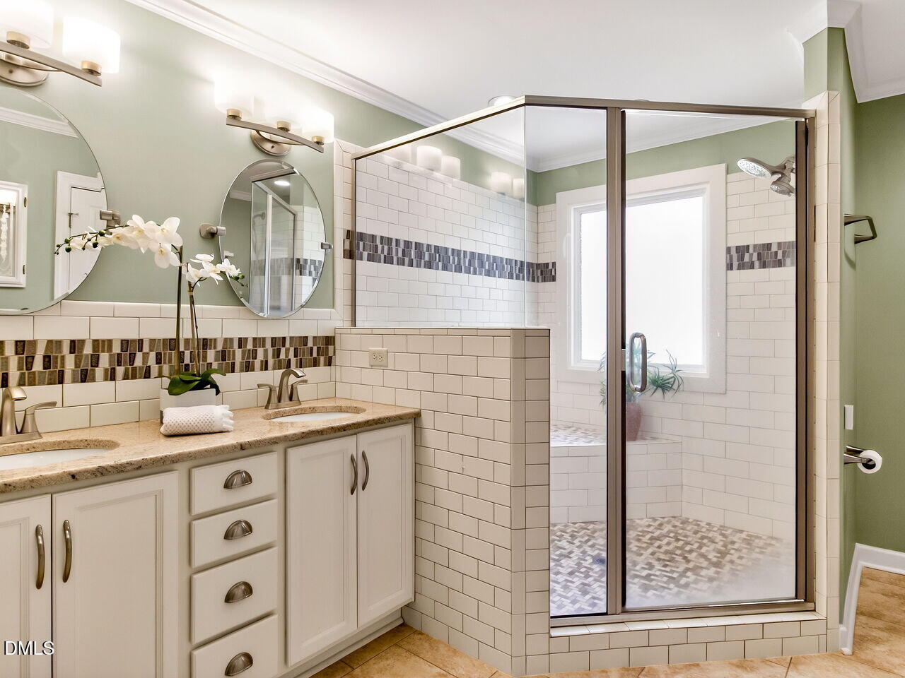 6104 Wolverhampton Drive Raleigh, NC 27603 - Photo 16 of 35 021-1280x960-master-bathroom