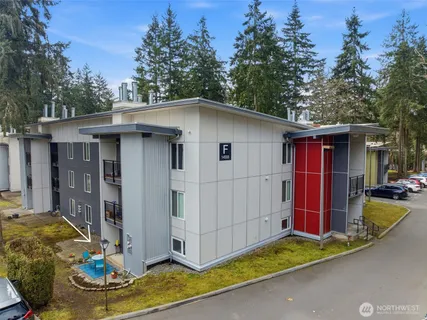 $315,000 | 14555 Northeast 32nd Street, Unit F101, Bellevue, WA 98007