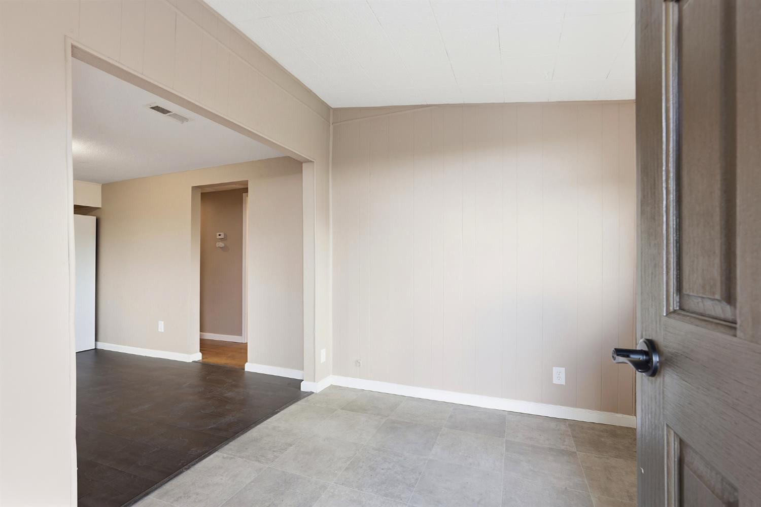 20042 North Ray Road Lodi, CA 95242 - Photo 15 of 63