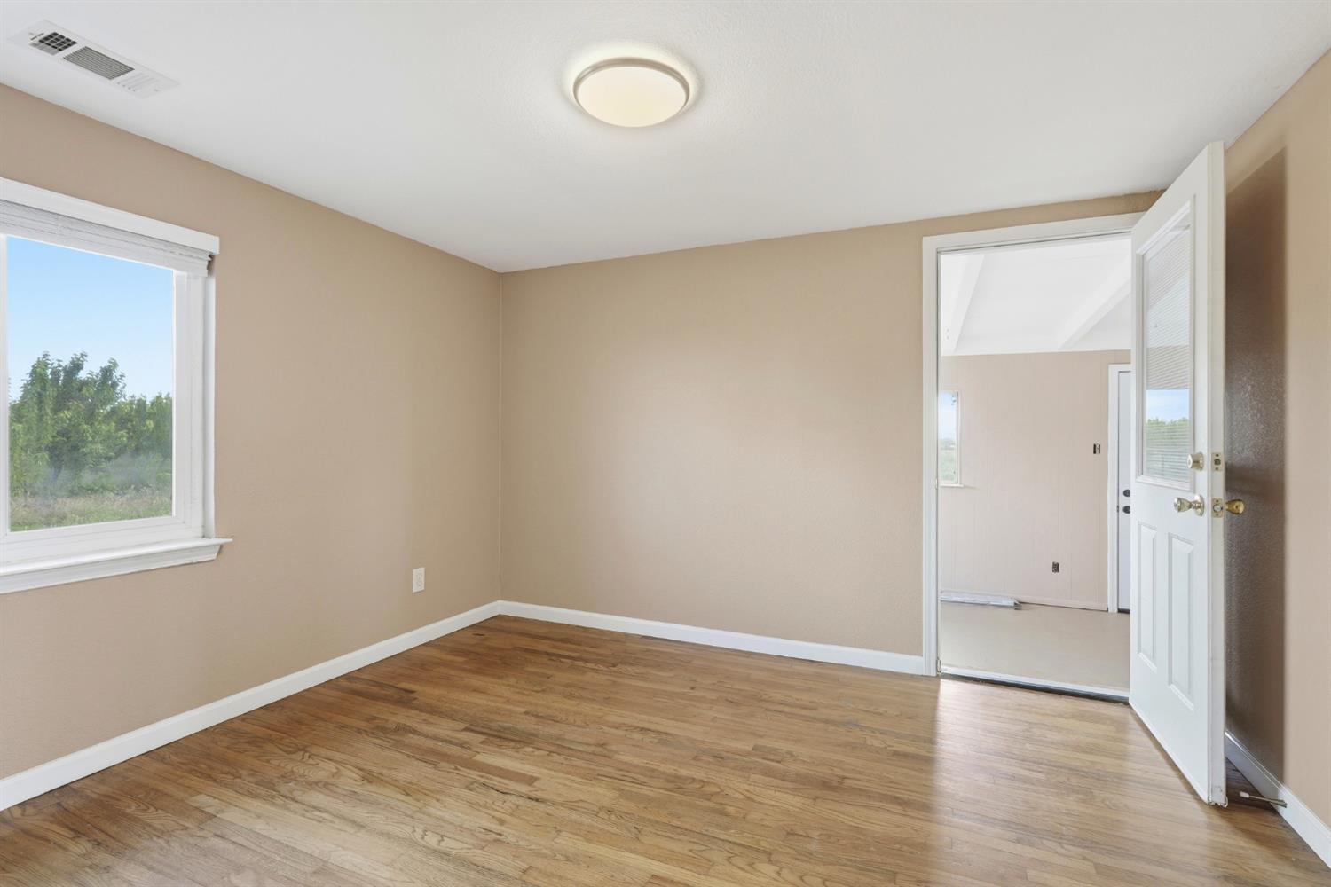 20042 North Ray Road Lodi, CA 95242 - Photo 22 of 57