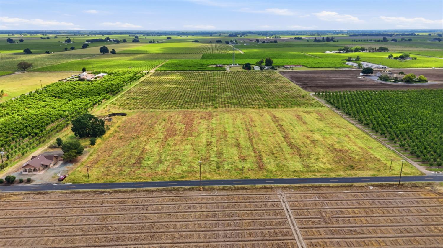 20042 North Ray Road Lodi, CA 95242 - Photo 39 of 57