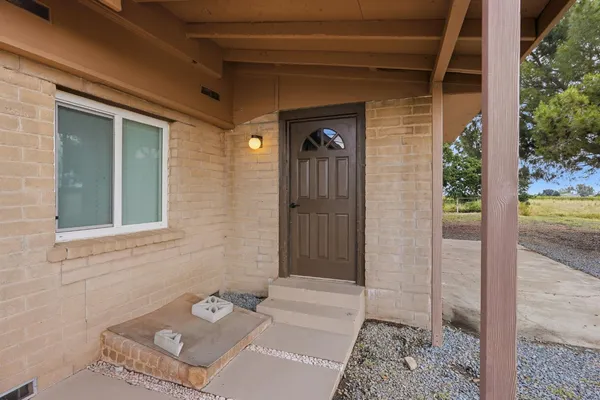 $799,999 | 20042 North Ray Road, Lodi, CA 95242