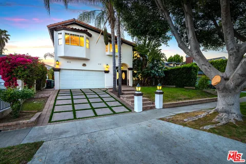 $2,949,000 | 4115 Laurelgrove Avenue, Studio City, CA 91604