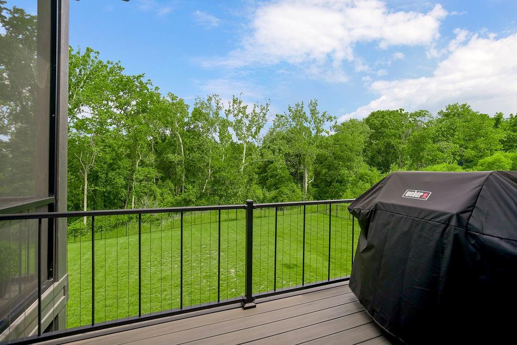 2270 Northwest Scenic View Drive Riverside, MO 64150 - Photo 16 of 46