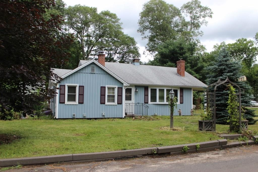 144 Middle Road Guilford, CT 06437 - Photo 1 of 1 Gallery Image 1