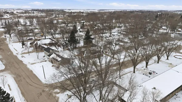 $284,900 | 1109 13th Avenue Southwest, Willmar, MN 56201