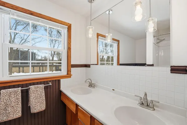 $284,900 | 1109 13th Avenue Southwest, Willmar, MN 56201