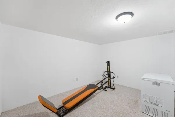 $284,900 | 1109 13th Avenue Southwest, Willmar, MN 56201