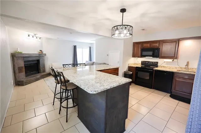 $189,000 | 107 Northeast Greystone Drive, Lee's Summit, MO 64086