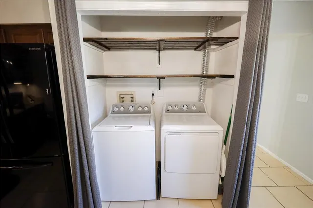 $189,000 | 107 Northeast Greystone Drive, Lee's Summit, MO 64086