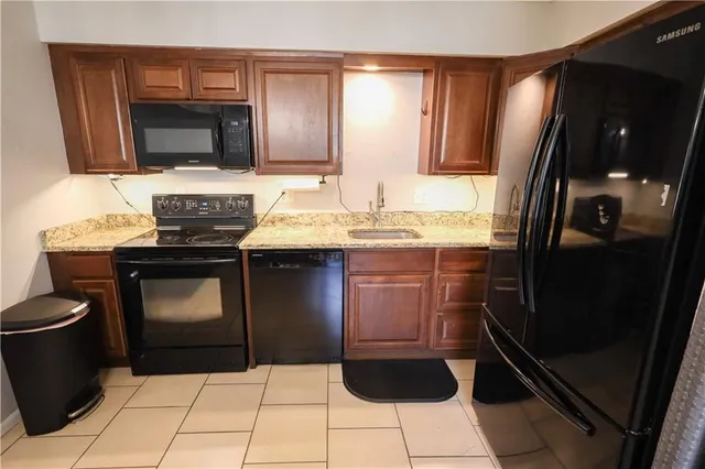 $189,000 | 107 Northeast Greystone Drive, Lee's Summit, MO 64086