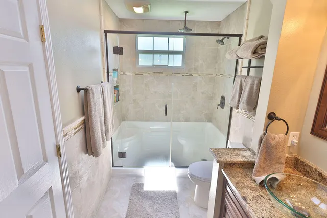 $500,000 | 124 Long Pointe Drive, Mary Esther, FL 32569