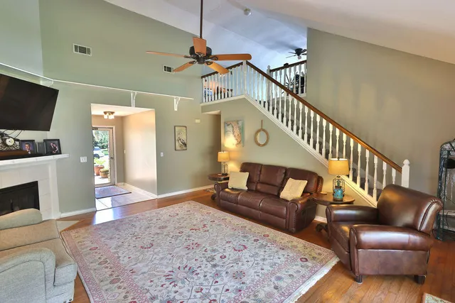 $500,000 | 124 Long Pointe Drive, Mary Esther, FL 32569