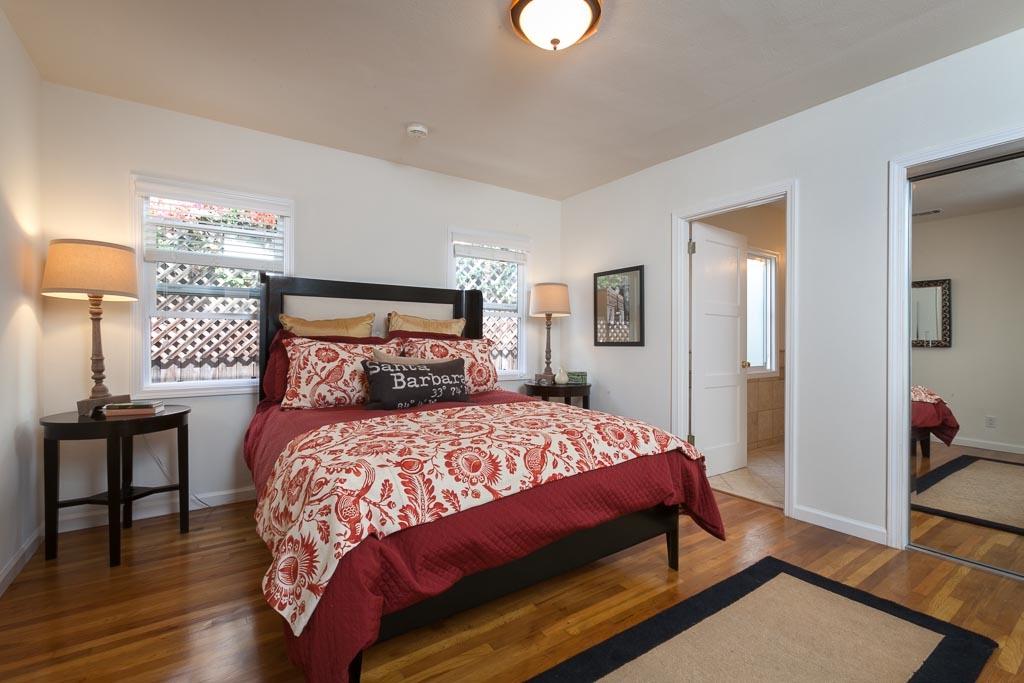 2917 Serena Road Santa Barbara, CA 93105 - Photo 7 of 18 005 Master Bedroom