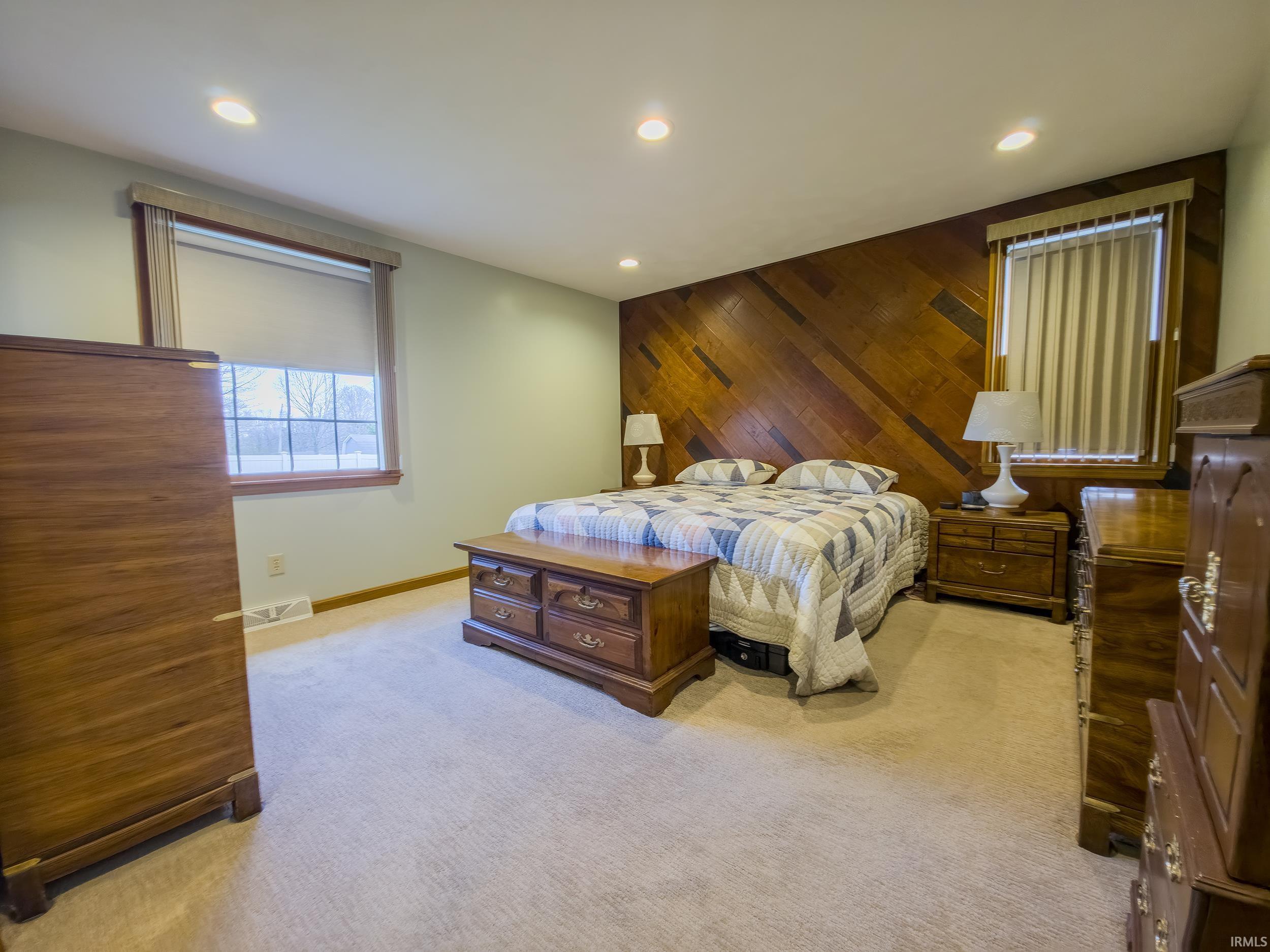 1433 Lisa Lane Mount Carmel, IL 62863 - Photo 13 of 36