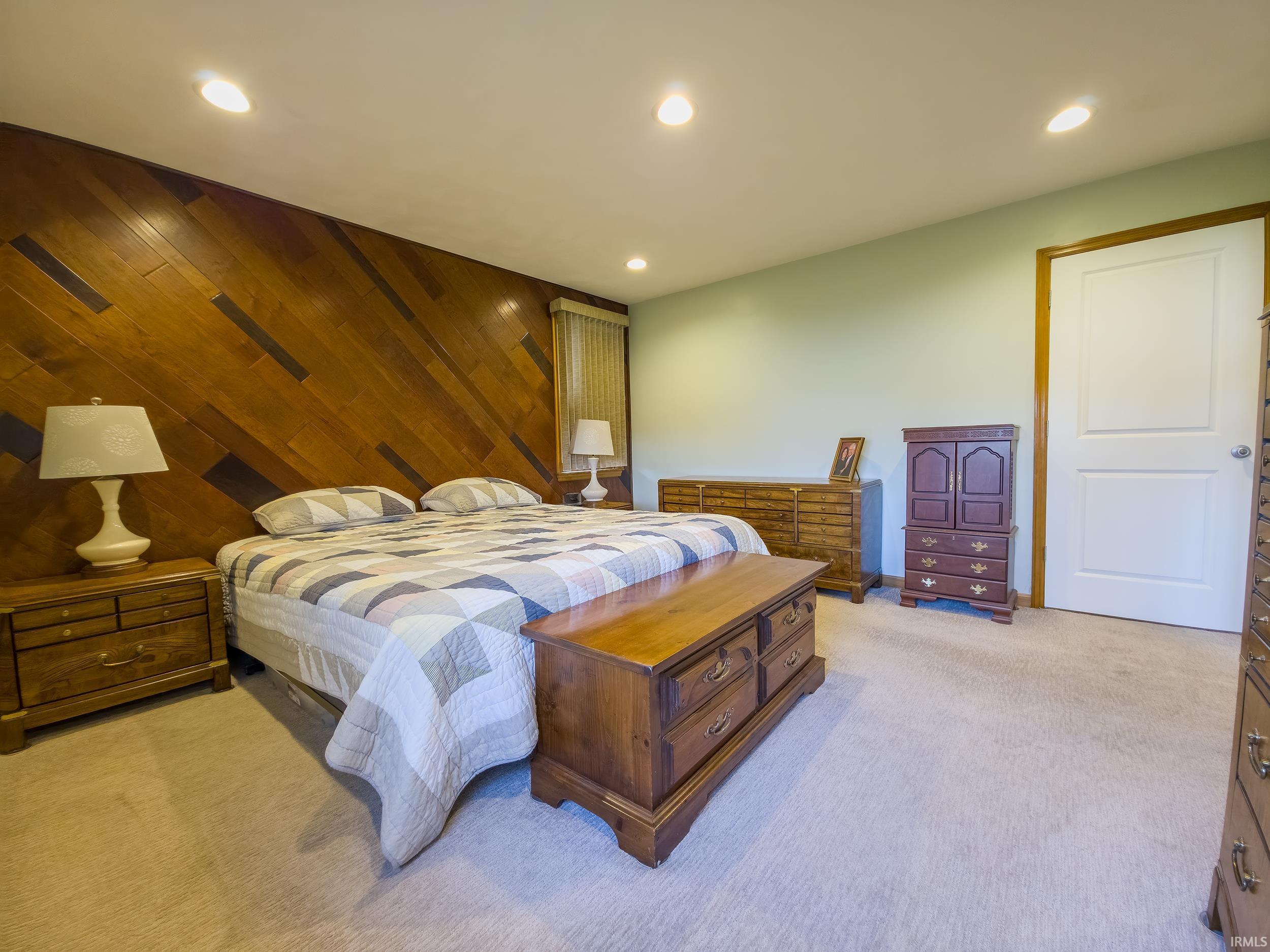 1433 Lisa Lane Mount Carmel, IL 62863 - Photo 14 of 36
