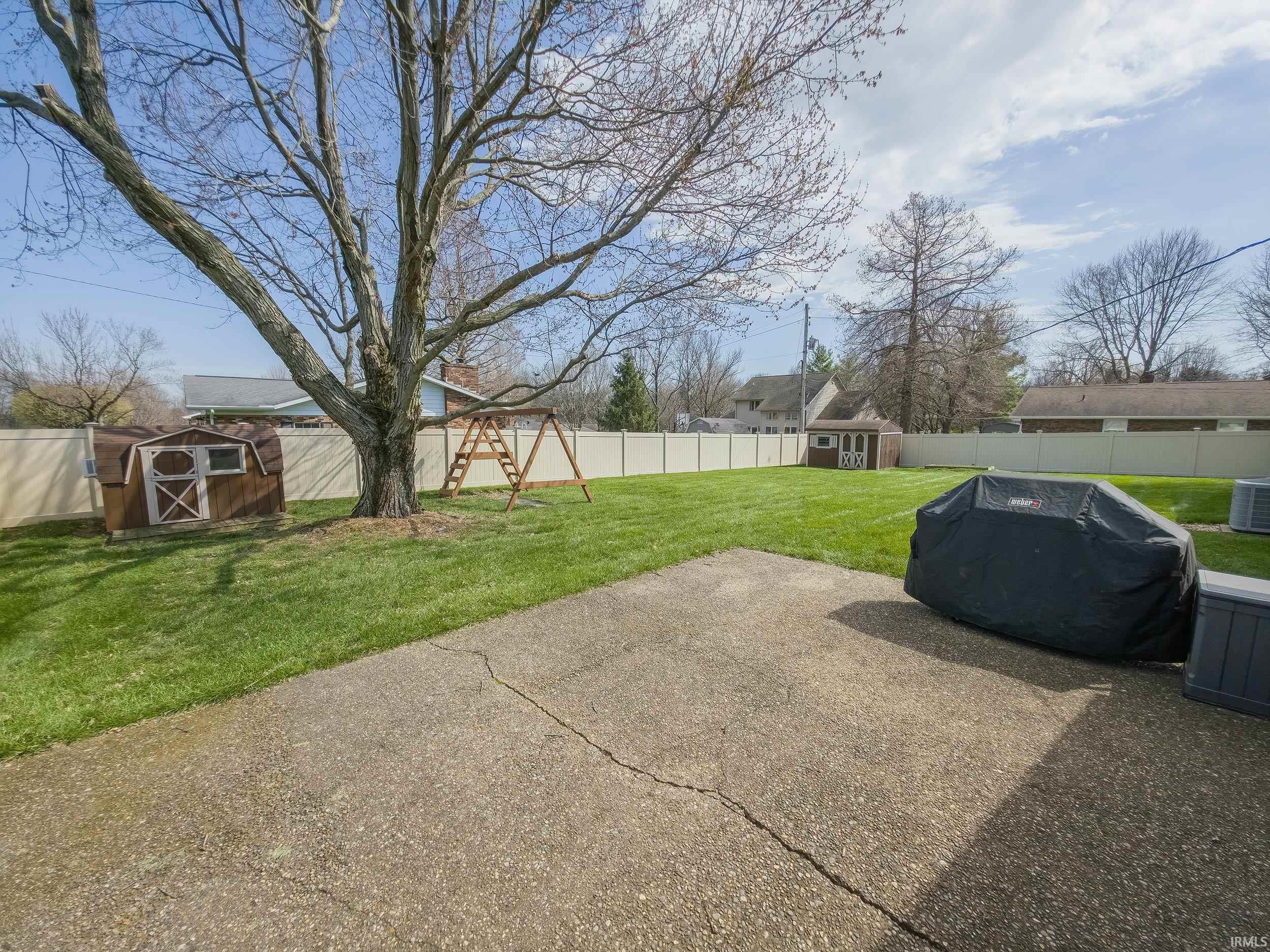 1433 Lisa Lane Mount Carmel, IL 62863 - Photo 24 of 36