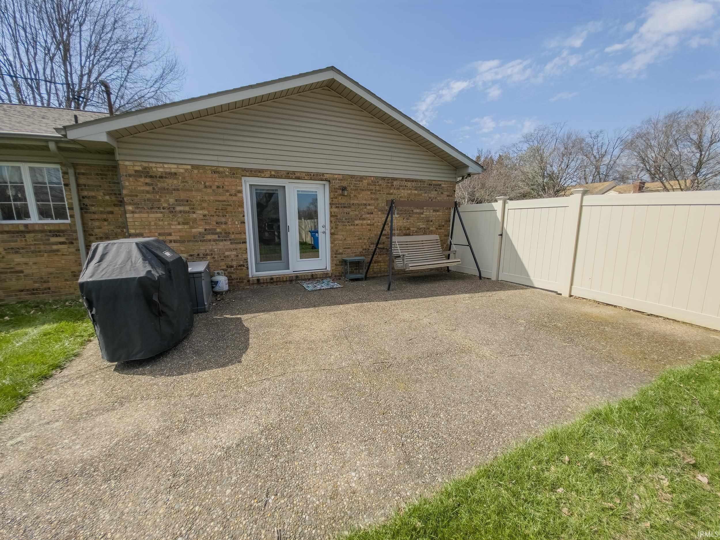 1433 Lisa Lane Mount Carmel, IL 62863 - Photo 26 of 36