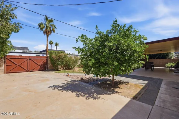 $414,500 | 1818 West Morten Avenue, Phoenix, AZ 85021