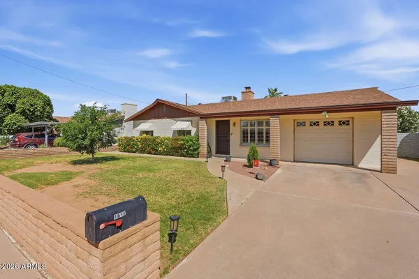 $414,500 | 1818 West Morten Avenue, Phoenix, AZ 85021