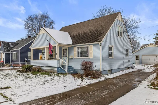 $229,900 | 252 Edward Street, North Tonawanda, NY 14120