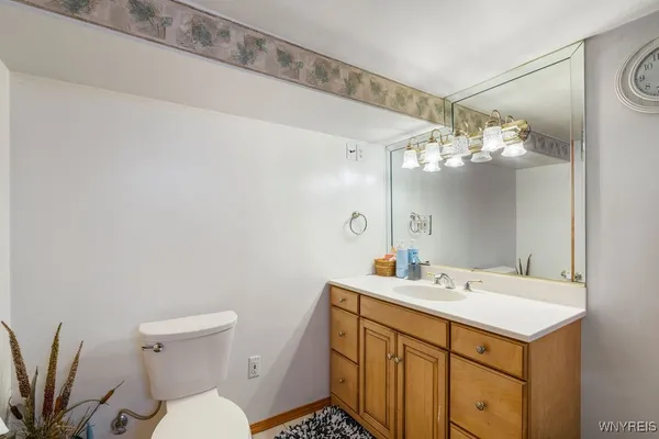 $229,900 | 252 Edward Street, North Tonawanda, NY 14120