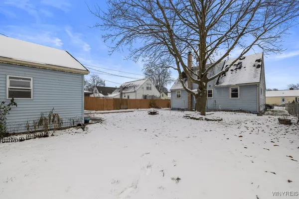$229,900 | 252 Edward Street, North Tonawanda, NY 14120