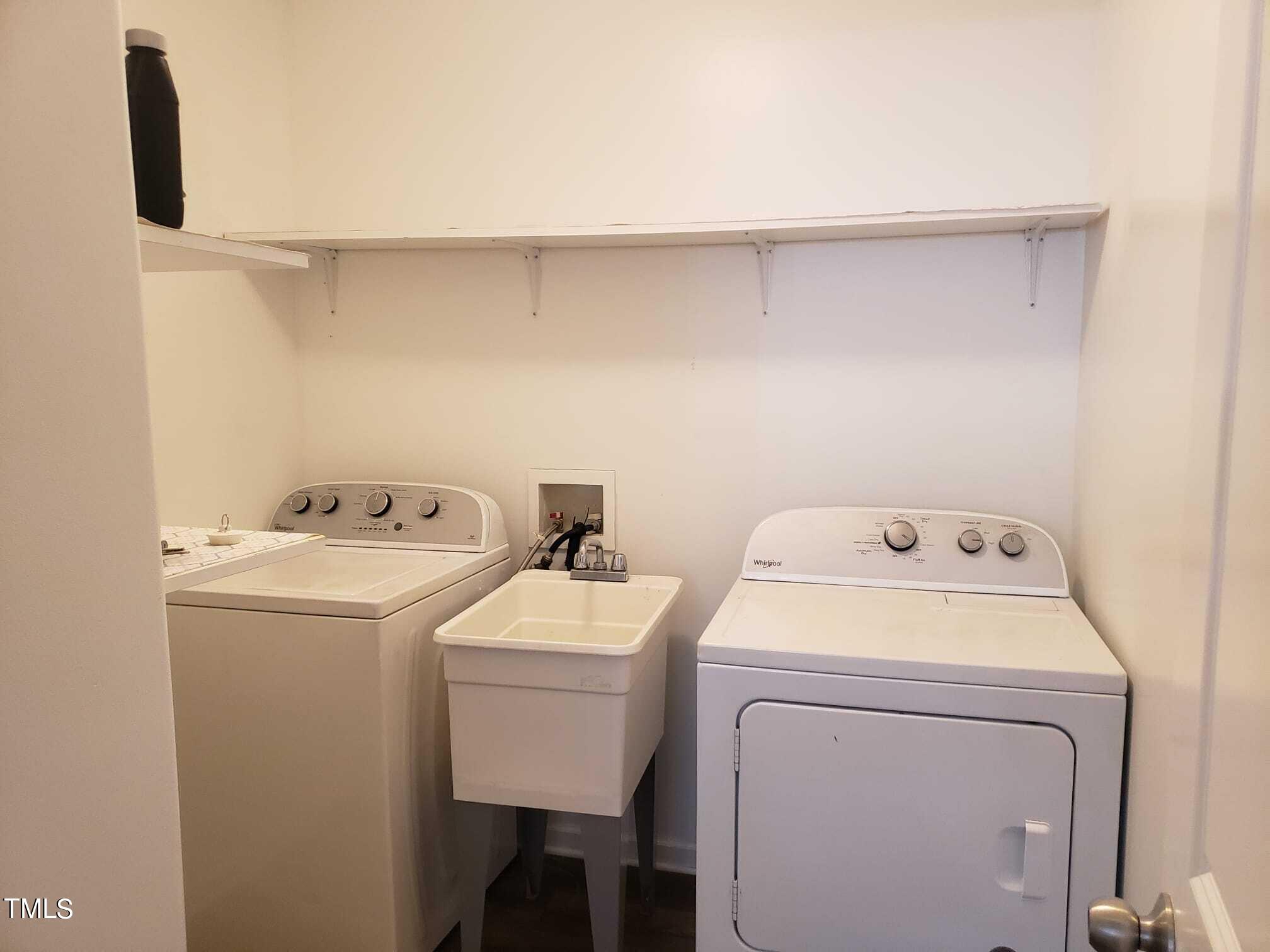 5015 Carnelian Drive Raleigh, NC 27610 - Photo 7 of 9 WhatsApp Image 2024-02-25 at 9.40.59 PM