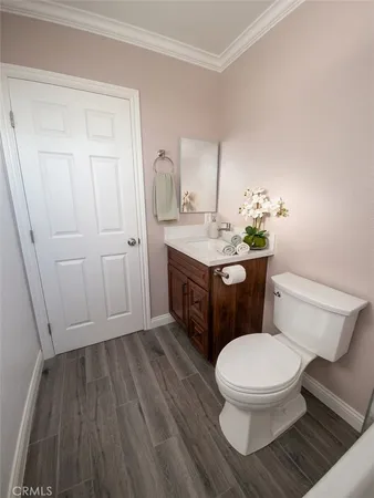 $1,800 | 1004 West Hollyvale Street, Azusa, CA 91702