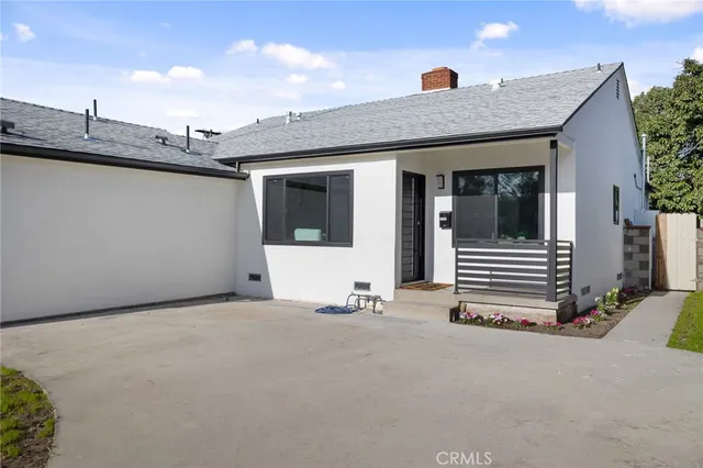 $1,049,000 | 14137 Gain Street, Arleta, CA 91331