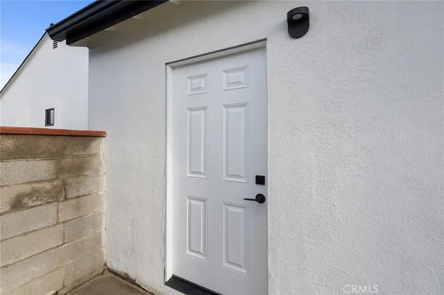 $1,049,000 | 14137 Gain Street, Arleta, CA 91331