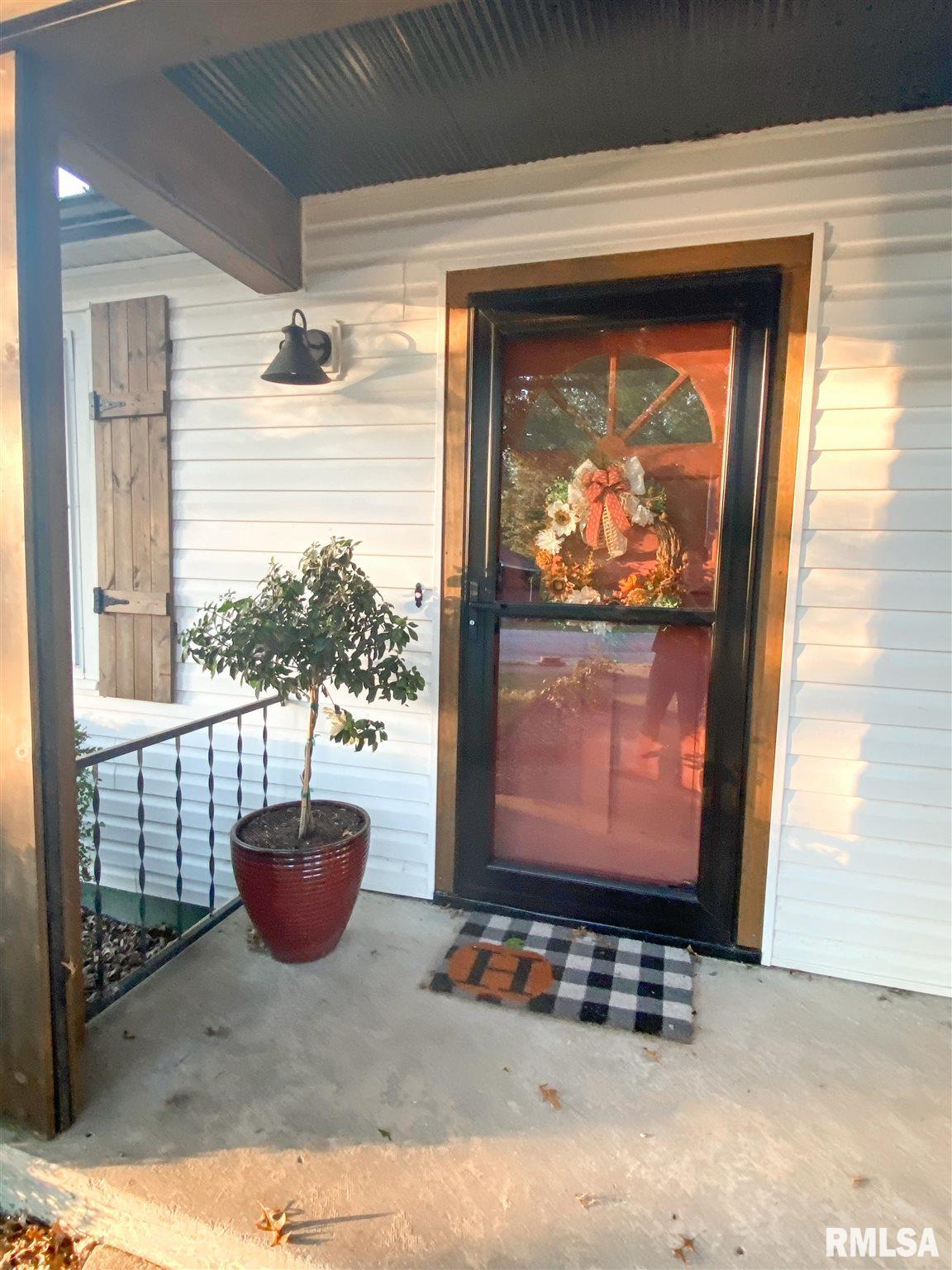 315 Wetaug Road Dongola, IL 62926 - Photo 3 of 30 Gallery Image 3