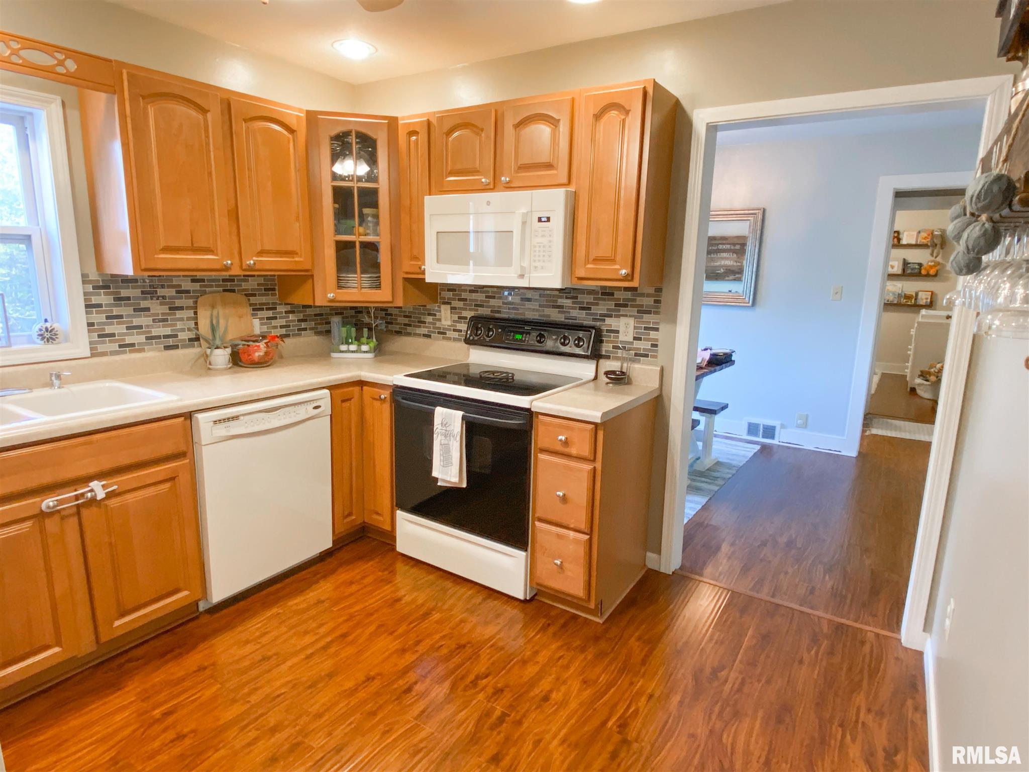 315 Wetaug Road Dongola, IL 62926 - Photo 8 of 30 Gallery Image 8