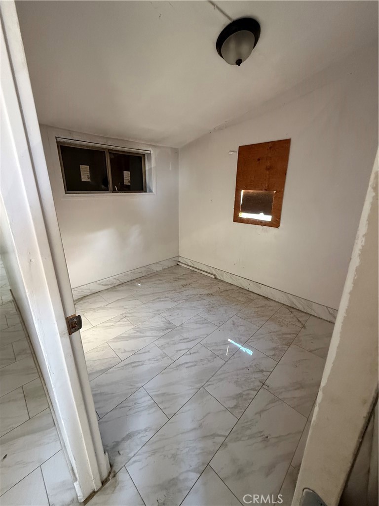 10215 25th Street Rancho Cucamonga, CA 91730 - Photo 5 of 8
