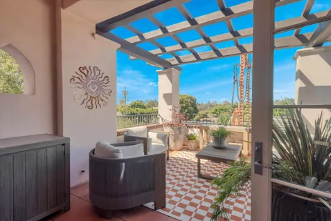 $1,895,000 | 401 Chapala Street, Unit 312, Santa Barbara, CA 93101