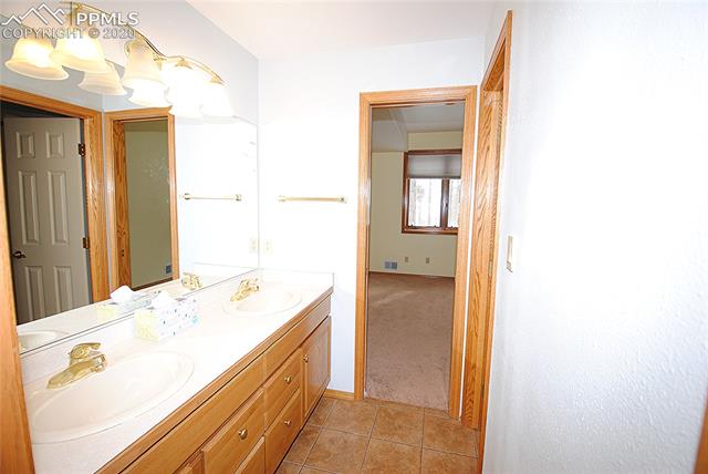 10820 Hungate Road Colorado Springs, CO 80908 - Photo 34 of 39