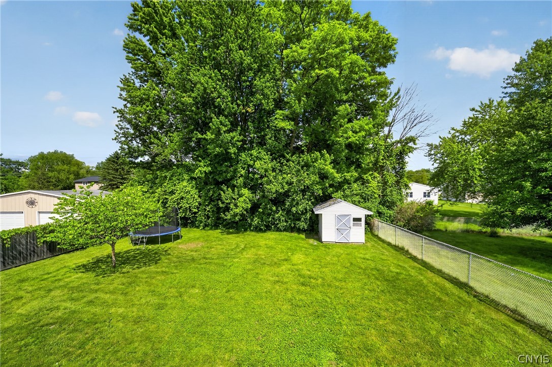 7670 Clover Road Cicero, NY 13212 - Photo 37 of 39