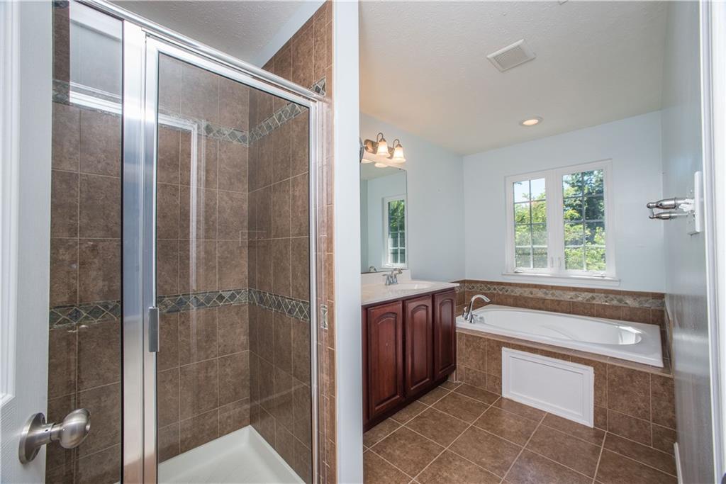 243 Maple Ridge Drive Canonsburg, PA 15317 - Photo 15 of 25 Gallery Image 15