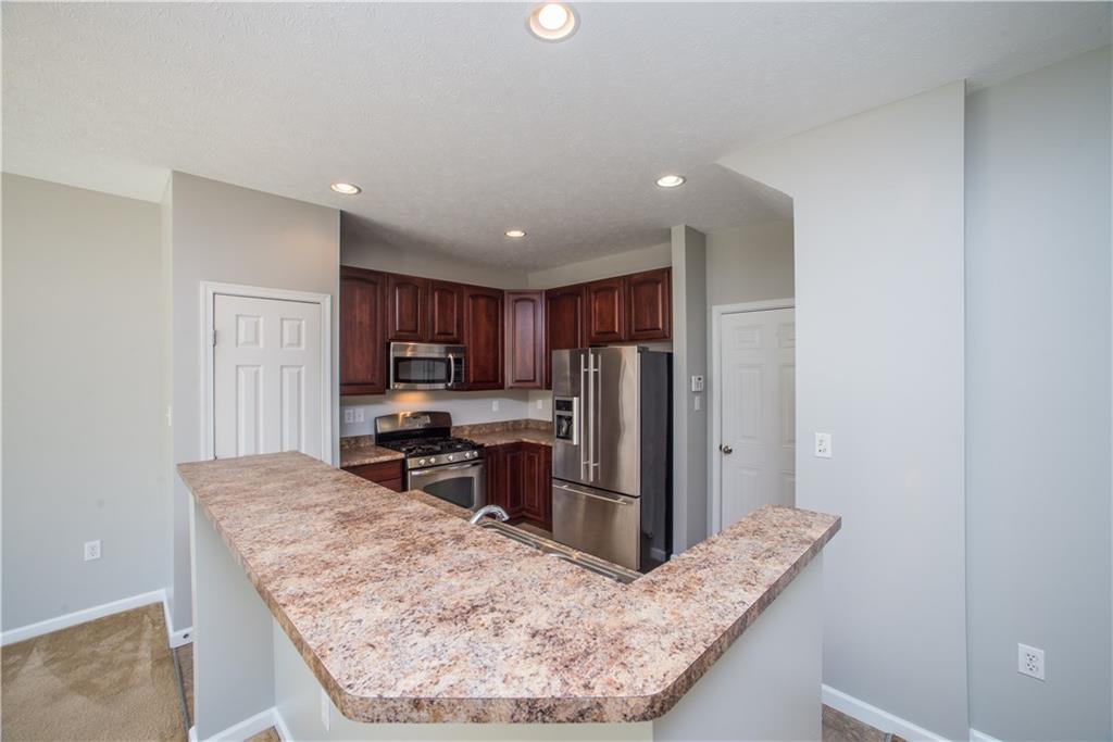 243 Maple Ridge Drive Canonsburg, PA 15317 - Photo 5 of 25 Gallery Image 5