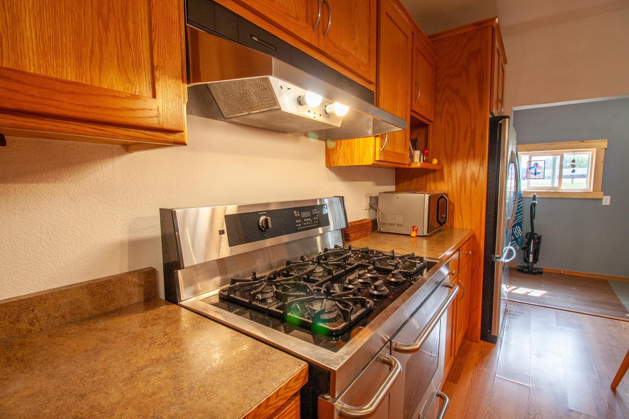 301 2nd Avenue Southwest Barnesville, MN 56514 - Photo 14 of 46