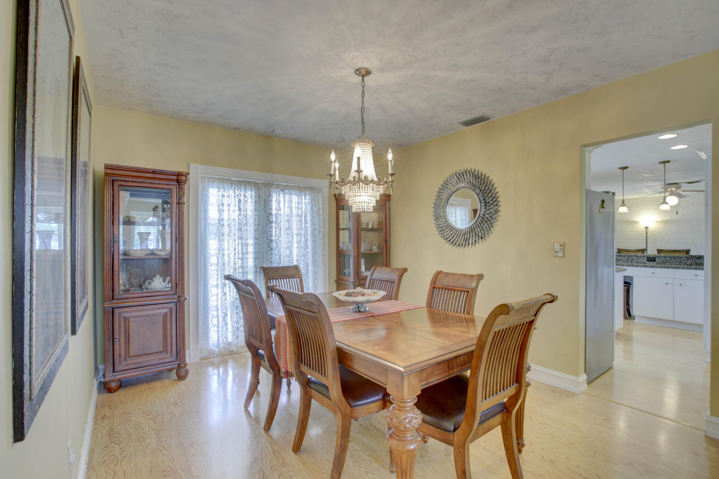 4900 West Park Road Hollywood, FL 33021 - Photo 10 of 52 16__g6i5908_09_10_11_12