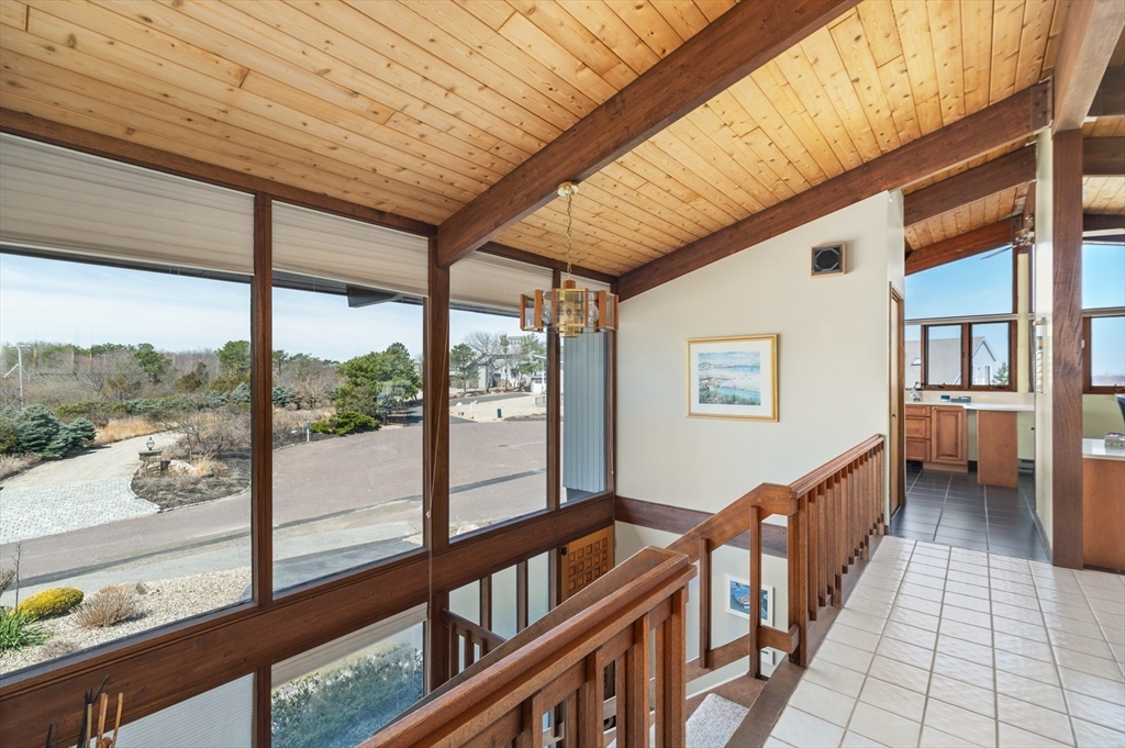 9 Sandy Way Gloucester, MA 01930 - Photo 11 of 36