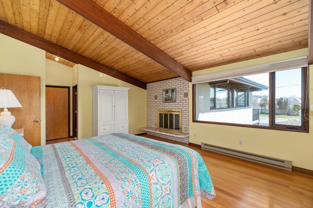 9 Sandy Way Gloucester, MA 01930 - Photo 13 of 36