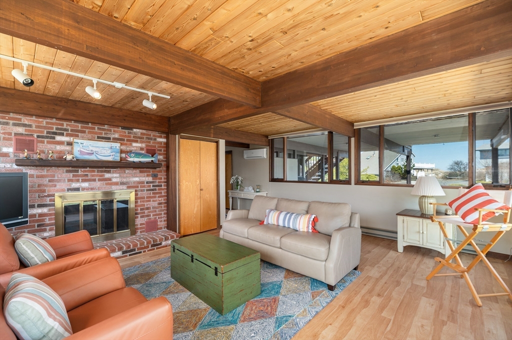 9 Sandy Way Gloucester, MA 01930 - Photo 20 of 36