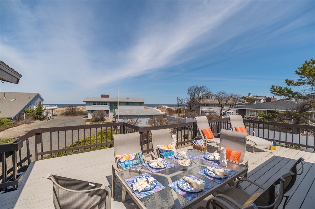 9 Sandy Way Gloucester, MA 01930 - Photo 26 of 36