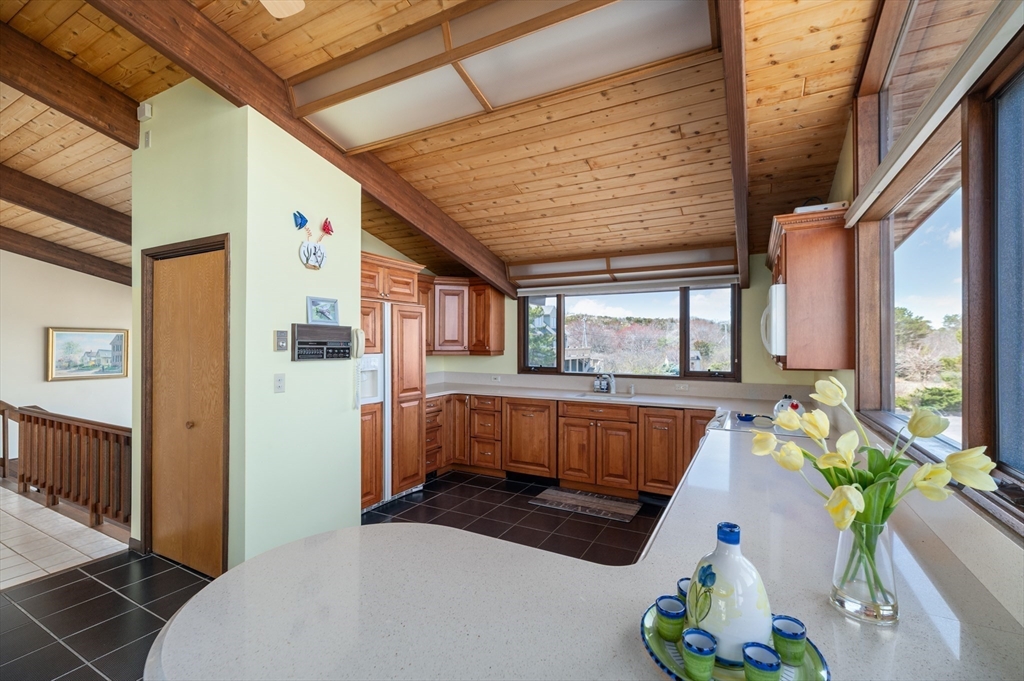 9 Sandy Way Gloucester, MA 01930 - Photo 9 of 36